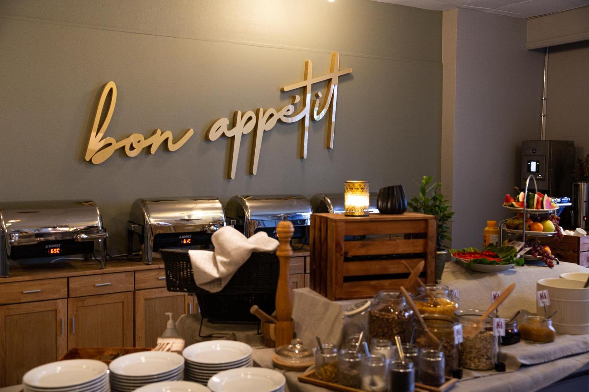 Karlskoga Hotell & Konferens Екстериор снимка
